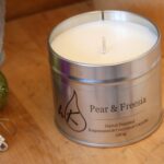pear-freesia-luxury-candle-silver-tin
